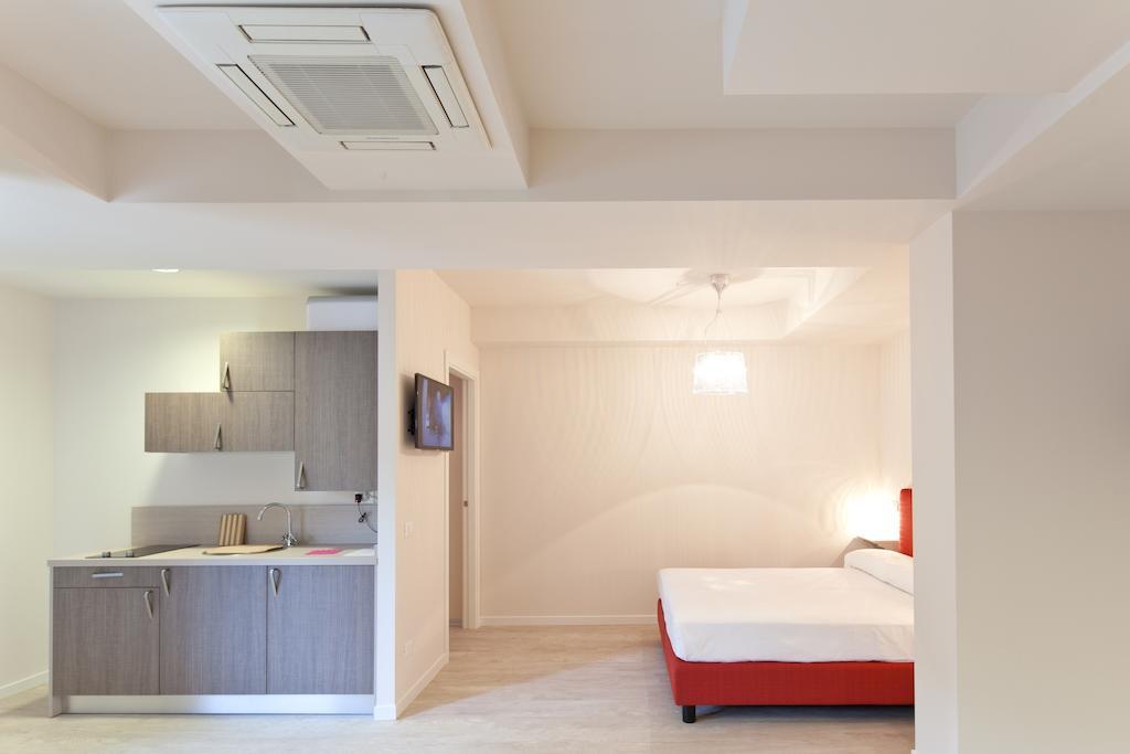 Residence Lenno Ruang foto