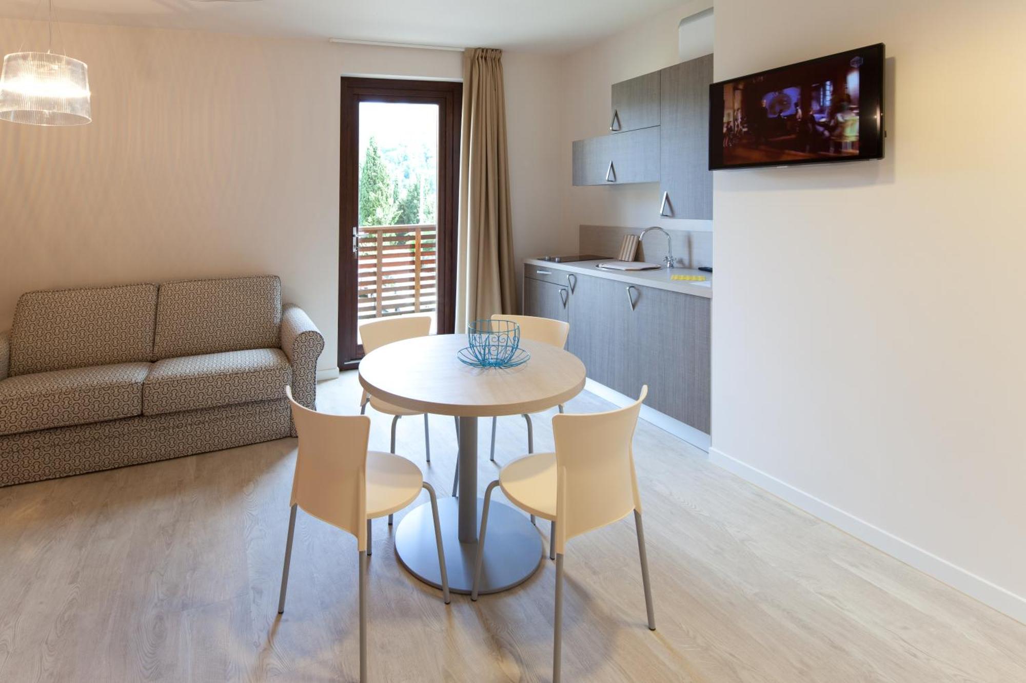 Residence Lenno Bagian luar foto